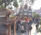 Bắc Ninh hạn chế đốt vàng mã ở đền Bà Chúa Kho