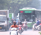 Có nên bỏ tuyến xe bus nhanh BRT, thay bằng đường sắt đô thị?