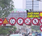 Lắp đặt biển báo thông minh thí điểm nhằm giảm ùn tắc giao thông Hà Nội