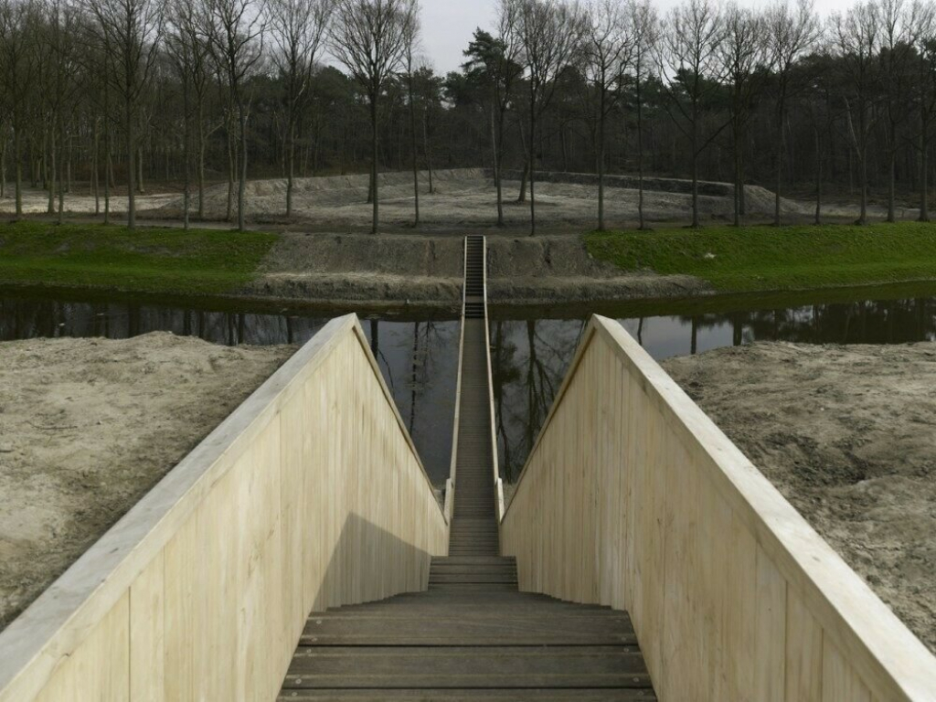 Cầu Moses - Lối vào tàng hình ở đài phòng thủ Hà Lan - Ảnh 4.