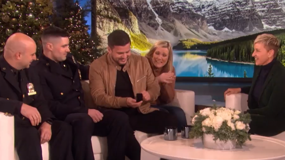 Cặp đôi mất nhẫn và cái kết bất ngờ tại Ellen DeGeneres Show
