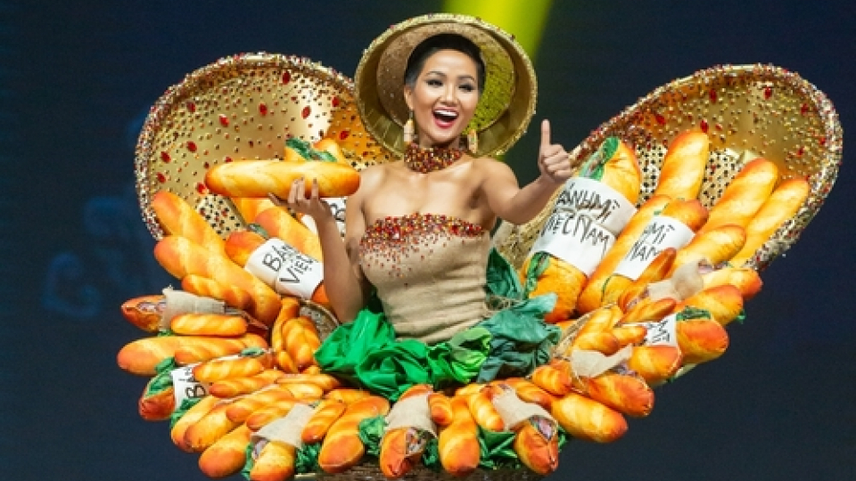 Những màn trình diễn trang phục dân tộc Miss Universe 2018