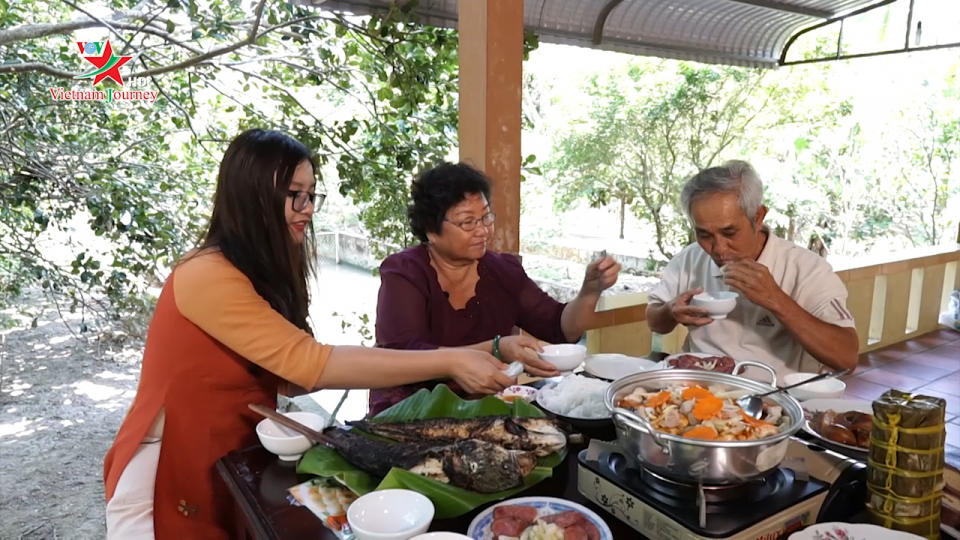 Du xuân 2019 - Cá lóc nướng chui và bữa cơm ngày xuân ở Tây Nam Bộ