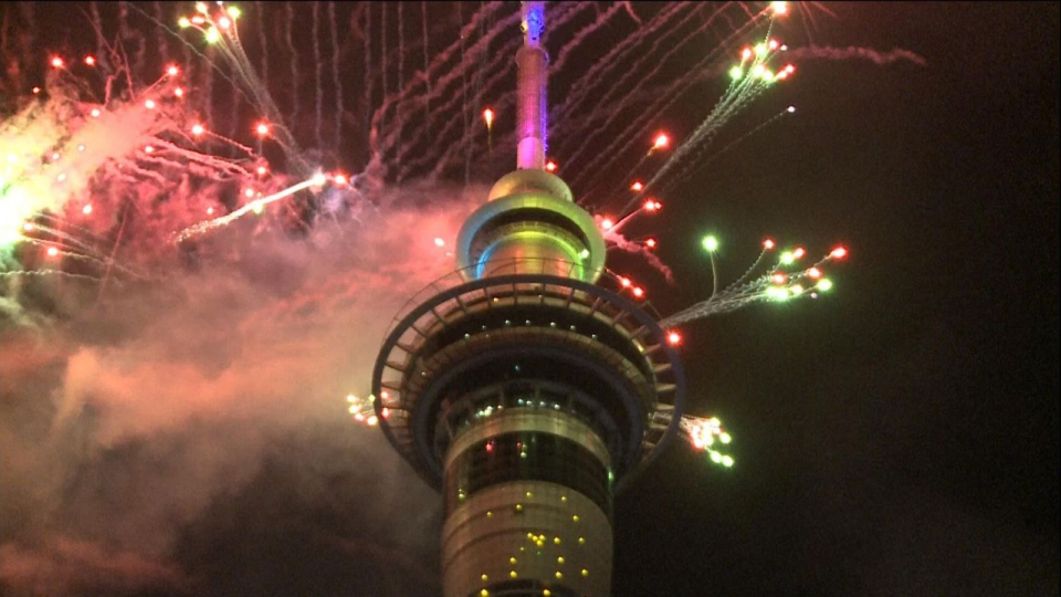 Pháo hoa chào đón năm mới tại New Zealand