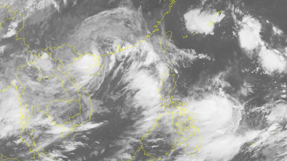Cập nhật tin bão: Bão số 3 (Wipha) đang áp sát đất liền Quảng Ninh-Hải Phòng