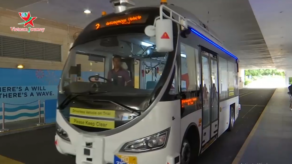 Singapore thử nghiệm xe bus không người lái