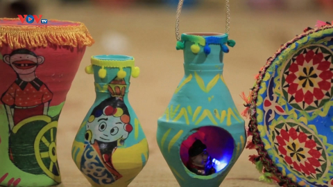 Ai Cập: Đèn lồng kết hợp giữa nghệ thuật dân gian và đồ chứa nước truyền thống 