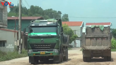 Bắc Giang: Xe trọng tải lớn hoạt động rầm rộ tiềm ẩn nguy cơ mất an toàn giao thông