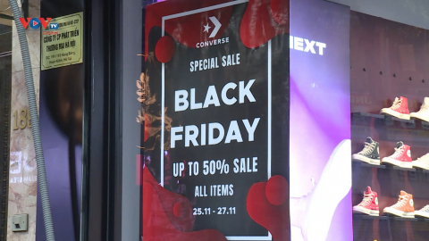 Black Friday: Khó khiến người tiêu dùng mở hầu bao dù sale “khủng”