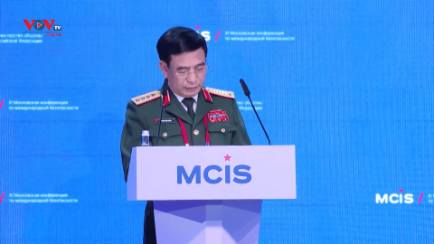 Bộ trưởng Quốc phòng Phan Văn Giang phát biểu tại Hội nghị An ninh quốc tế Moscow