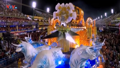 Brazil lùi ngày tổ chức Lễ hội Carnival đường phố sang tháng 4 