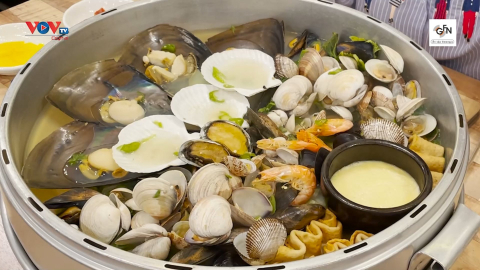 Chợ hải sản NamGwangju và Lẩu hải sản siêu to khổng lồ | Ăn sập Gwangju