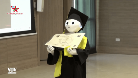 Colombia: Robot thay sinh viên tham dự lễ tốt nghiệp 