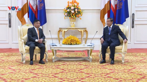 Đại sứ Việt Nam Nguyễn Huy Tăng tiếp kiến Thủ tướng Hun Sen