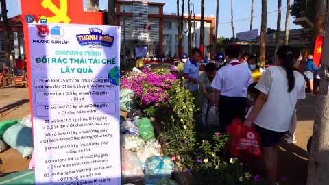 Đồng Nai: Người dân hào hứng “Đổi rác thải tái chế nhận quà”