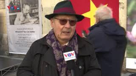 Gắn biển tưởng niệm Chủ tịch Hồ Chí Minh tại thành phố Marseille, Pháp
