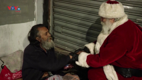 Giáng sinh ấm áp cho người nghèo và người vô gia cư 