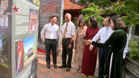 Khai mạc triển lãm "Hà Nội - Huế - Sài Gòn: Truyền thống và Phát triển"