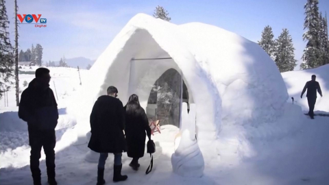 Lều tuyết tại Kashmir hút khách 