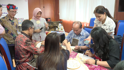 Mang nghệ thuật Batik truyền thống của Indonesia tới gần với Việt Nam