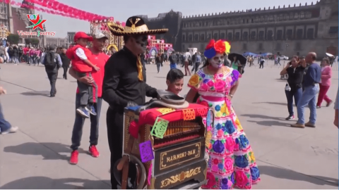 Mexico tưng bừng đón lễ hội “Ngày của người chết”