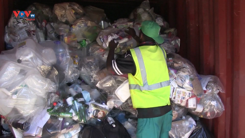 Nam Phi: Nỗ lực tái chế rác thải