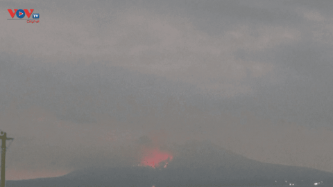 Nhật Bản: Cảnh báo mức cao nhất do núi lửa Sakurajima phun trào