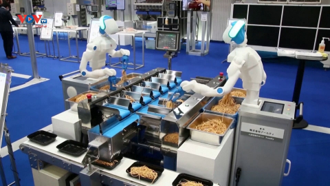 Nhật Bản giới thiệu robot đóng gói thực phẩm