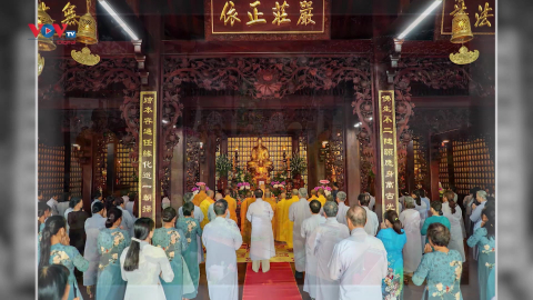 Nhiều địa phương trên cả nước lập bàn thờ kính cẩn bái vọng tiễn biệt Tổng Bí thư Nguyễn Phú Trọng 