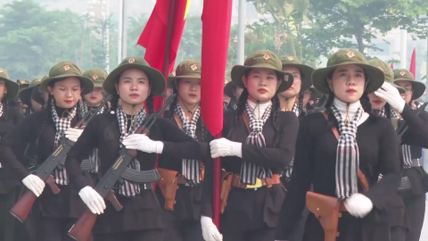 Những cô gái phương Nam trong Lễ diễu binh 70 năm chiến thắng Điện Biên Phủ 