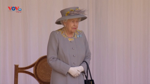 Nữ hoàng Anh đón sinh nhật chính thức với quy mô thu nhỏ 