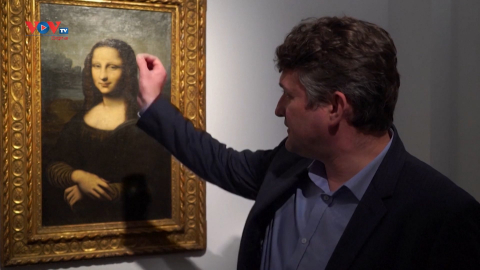 Pháp: Bán đấu giá bản sao bức Mona Lisa