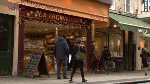 Pháp: Lệnh giới nghiêm mới ảnh hưởng lớn đến hoạt động kinh doanh