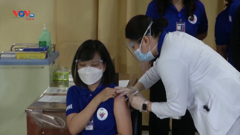 Philippines đứng thứ 9 Đông Nam Á về tỷ lệ tiêm chủng vaccine Covid-19