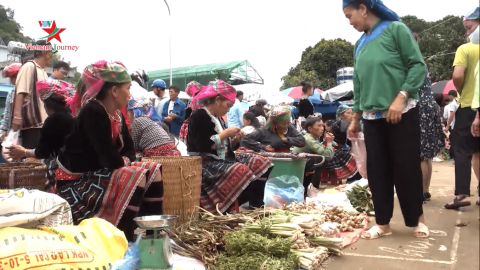 Sắc màu chợ phiên San Thàng