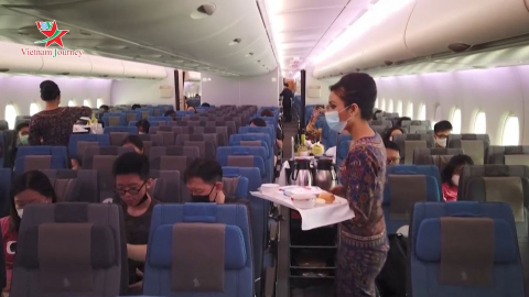 Singapore: Trải nghiệm ẩm thực trên máy bay ngay ở mặt đất