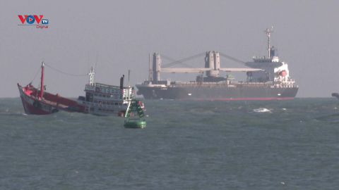 Tàu hải quân Thái Lan chìm trong bão: 14 thủy thủ đã thiệt mạng