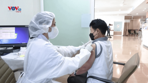 Thái Lan mở rộng chiến dịch tiêm vaccine Covid-19 cho du khách nước ngoài trên toàn quốc
