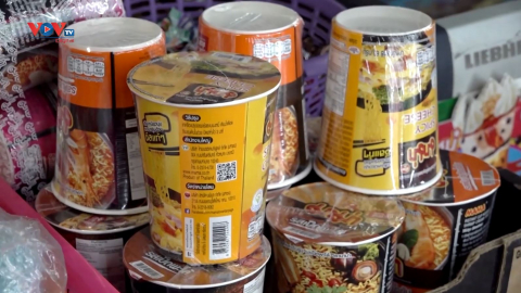 Thái Lan: Tăng giá mì ăn liền sau 14 năm