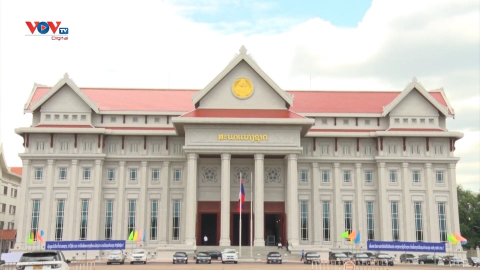 Thăm Tòa nhà Quốc hội Lào - Biểu tượng mới của quan hệ Việt – Lào