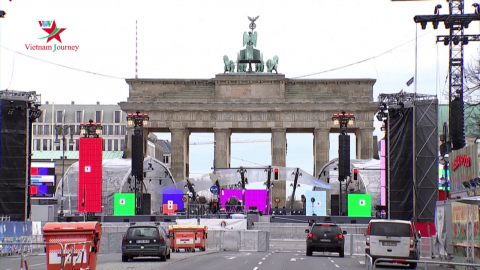 Thủ đô nước Đức đón năm mới mà không có màn bắn pháo hoa truyền thống 