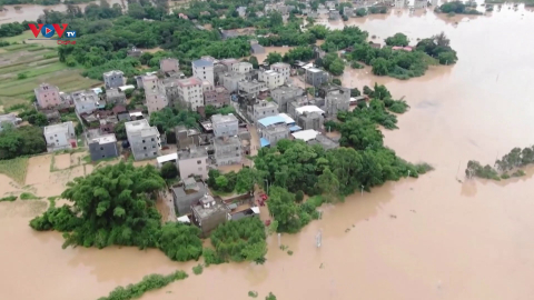Trung Quốc kích hoạt cơ chế ứng phó khẩn cấp với lũ lụt