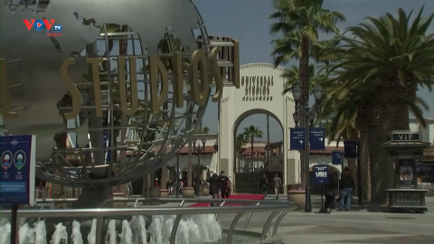 Universal Studio Hollywood chính thức mở cửa trở lại 