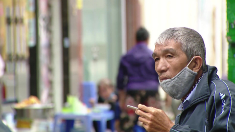Việt Nam thuộc nhóm 15 nước có nam giới hút thuốc lá nhiều nhất thế giới 